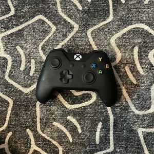 XBOX controller squish toy like new